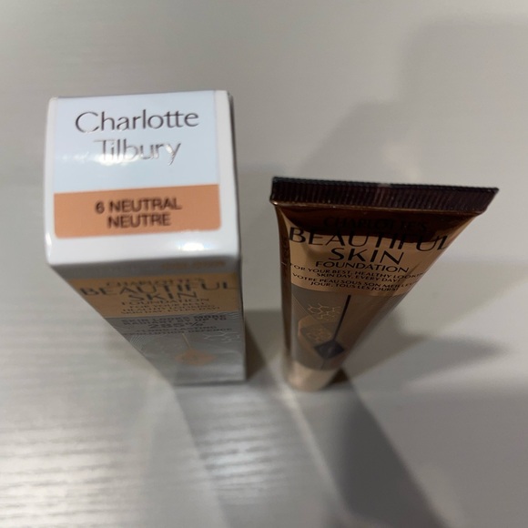 New Charlotte Tilbury Beautiful Skin foundation in 6 Neutral - Picture 5 of 6